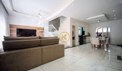 Casa com 3 Quartos(1 Suíte) à venda, 118 m² por R$ 892.000 - Condomínio Green Ville - Cotia - SP