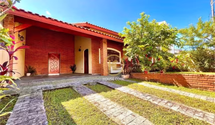 Casa com 3 dormitórios à venda, 199 m² por R$ 580.000,00 - Cidade Nova Peruibe - Peruíbe/SP