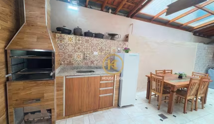 Casa com 03 dormitórios à venda, 87 m² por R$ 450.000 - Roselandia - Cotia/SP