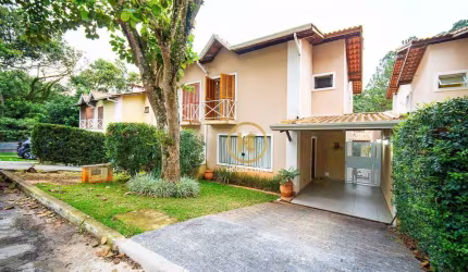 Casa com 3 dormitórios à venda, 181 m² por R$ 1.150.000,00 - Vila Velha - Carapicuíba/SP