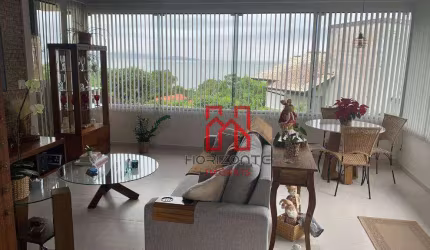 Casa à venda, 231 m² por R$ 2.500.000,00 - Cacupé - Florianópolis/SC