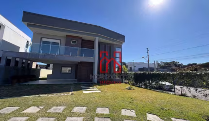 Casa com 3 dormitórios à venda, 212 m² por R$ 1.390.000 - São João do Rio Vermelho - Florianópolis/SC