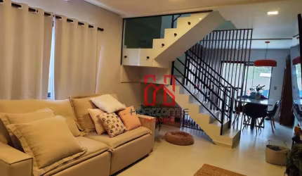 Casa com 2 dormitórios à venda, 84 m² por R$ 699.000,00 - São João do Rio Vermelho - Florianópolis/SC