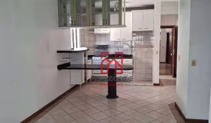Apartamento com 2 dormitórios à venda, 65 m² por R$ 890.000,00 - Jurerê - Florianópolis/SC