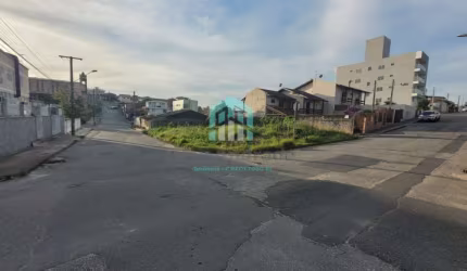 Lote com 317,50 m² no bairro Serraria , fica na esquina