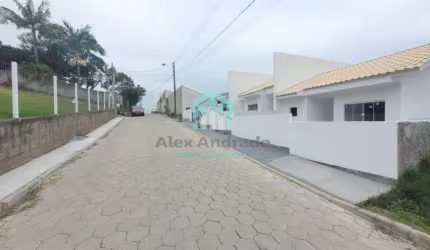 Casa Geminada em Poteca  -  São José