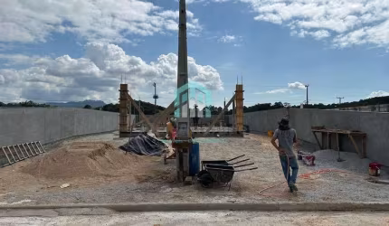 Venda de Apartamento em Sertão do Maruim - 3 Dormitórios