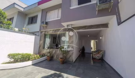 Sobrado comercial para locação com 168m², 5 consultórios, 3 recepções, 4 banheiros, na Vila Assunção, Santo André/SP.