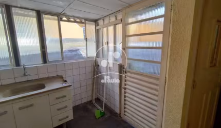 Casa 45m² Fundos, para Alugar, Vila Guaraciaba, Santo André, SP