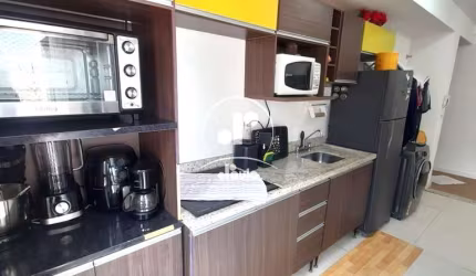 Apartamento à venda em Santo André-SP, Jardim: 1 quarto, 1 sala, 1 banheiro, garagem e 44m² de área. Venha conferir!