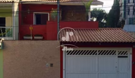 Imóvel de Luxo na Vila Valparaiso, Santo André-SP: Sobrado com 3 quartos, 2 suítes, 3 salas, 6 banheiros e 4 vagas de garagem.