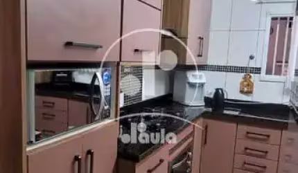 Sobrado para venda em Santo André-SP na Vila Humaitá: 3 quartos, 3 suítes, 2 salas, 4 banheiros, 4 vagas e 129m².
