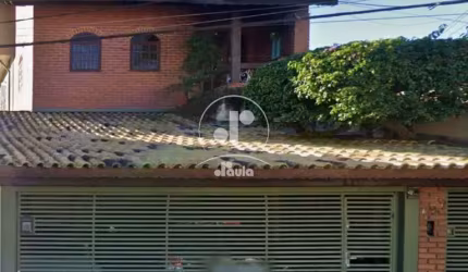 Oportunidade única: Sobrado à venda em Vila Guiomar, Santo André-SP! 3 quartos, 2 suítes, 2 salas, 2 banheiros, 2 vagas, 169m²!