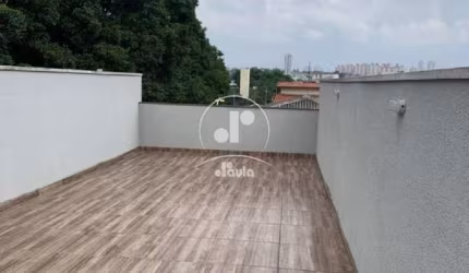 Sobrado de 124,00m² à venda na Vila Floresta, Santo André-SP: 3 quartos, 1 suíte, 1 sala, 3 banheiros e 4 vagas de garagem.