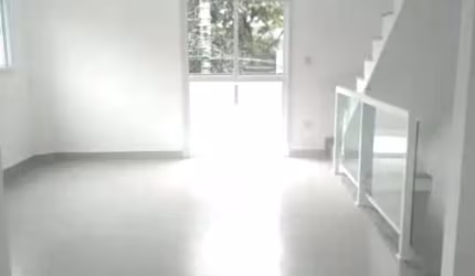 Sobrado à venda em Santo André-SP, Vila Curuçá: 2 quartos, 2 suítes, 1 sala, 1 banheiro, 3 vagas de garagem, 115m².