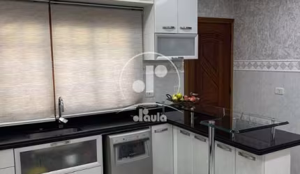 Sobrado com 3 quartos , sendo três Suítes , uma master com Hidro , Sala , Cozinha , Área De serviço