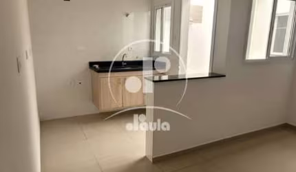 Sobrado a venda com 140m², 3 suítes e 2 vagas de garagem na Vila Camilopólis em Santo André