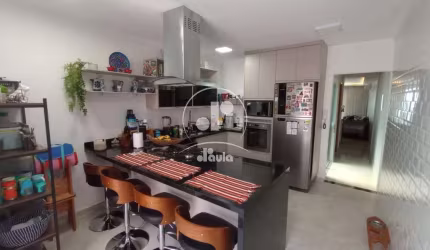 Belo sobrado na vila Bastos, todo mobiliado e decorado, com área gourmet, churrasqueira, duas vagas