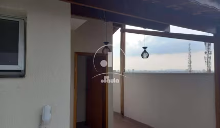 Excelente oportunidade de investimento: Sobrado à venda em Santo André-SP, bairro Utinga! 2 quartos, 1 suíte, 1 sala, 2 banheiros, 2 vagas, 105m².