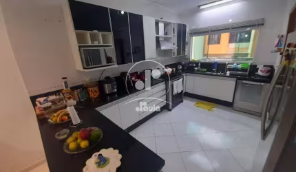 Sobrado a venda na Vila Silveira, 249m², 3 suites, com closet, 6 vagas