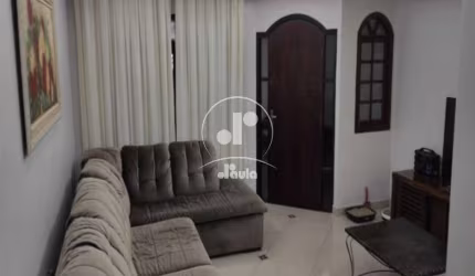 Casa com 230,00 m² de área construída, terreno 5 x 30, Parque Oratório, Santo André.