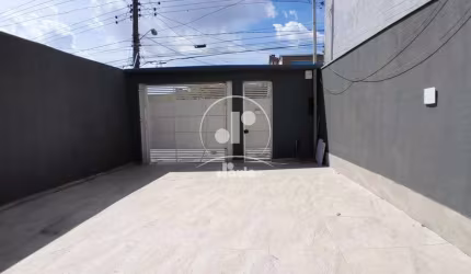 Sobrado à venda em Santo André-SP: 2 quartos, 2 suítes, 1 sala, 2 banheiros e 2 vagas no Parque Novo Oratório - 70m².