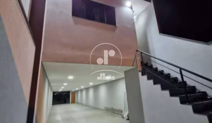 Sobrado de 125m² à venda em Santo André-SP, Parque Novo Oratório: 3 quartos, 1 suíte, 2 salas, 3 banheiros, 10 vagas de garagem