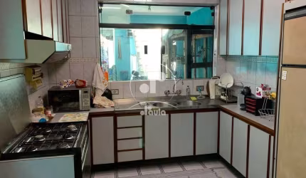 Sobrado à venda em Santo André-SP, Parque Marajoara: 3 quartos, 1 suíte, 3 salas, 3 banheiros, 2 vagas, 186m². Venha conferir!