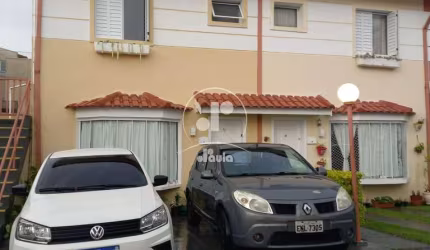 Sobrado de 119m² à venda em Santo André-SP, no Jardim Stella: 2 quartos, 1 suíte, 2 salas, 3 banheiros, 2 vagas de garagem