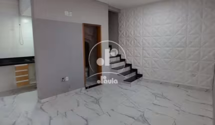 Imperdível Sobrado à Venda em Santo André-SP, Bairro Jardim das Maravilhas: 2 Quartos, 1 Suíte, 1 Sala, 1 Banheiro, 1 Vaga, 65m².
