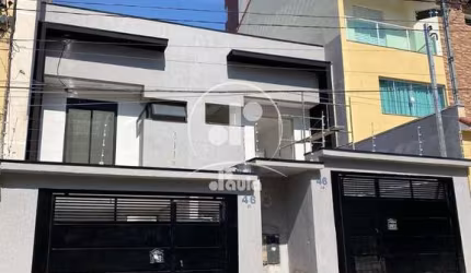 Imperdível sobrado à venda em Santo André-SP, Jardim Bela Vista: 3 quartos, 3 suítes, 1 sala, 2 banheiros, 2 vagas, 135m²