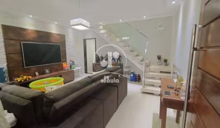 Sobrado moderno, com acabamento de excelente qualidade!!! Condomínio Maracanã Santo André