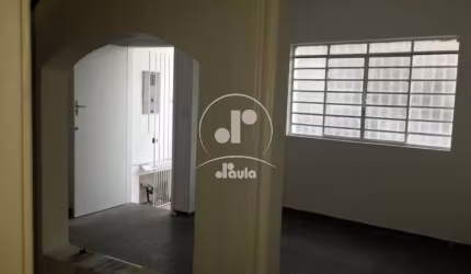 Sobrado a venda com 95m², 2 dormitórios, 2 banheiros, no Centro de Santo André/SP.