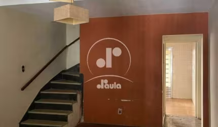 Sobrado a venda com 143m², 2 dormitórios, 2 banheiros, 2 vagas, edícula, no bairro Casa Branca, Santo André/SP.