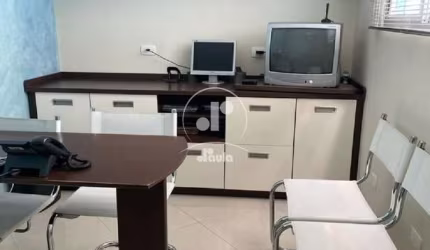 Sala Comercial à venda no Centro de São Caetano, 40 m², ar condicionado, armários embutidos.
