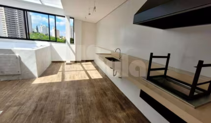 Cobertura Duplex com 110 m² de área, Nova Petrópolis, Terraço com churrasqueira e Jacuzzi. Fino acabamento.