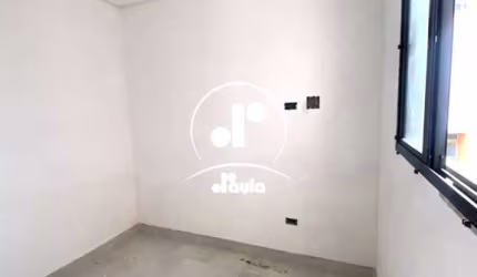 Cobertura com elevador na Vila Bastos, Santo André: 2 quartos, 2 suítes, sala, 3 banheiros e 2 vagas de garagem.