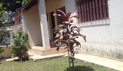 Imperdível! Casa à venda em Santo André-SP, Vila Guiomar: 3 quartos, 3 salas, 3 banheiros, 3 vagas, 150m². Aproveite!