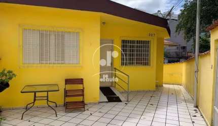 Casa térrea na Vila Curuçá -Santo André , Com 162 m² de terreno e 94 m² de construção .