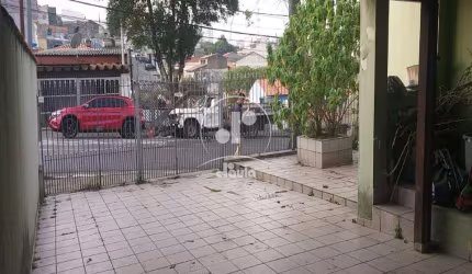Terreno com duas casas no local com 250 m² de terreno e construção 213 m² , No Parque Jaçatuba Santo André .