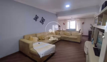 Casa à venda em Santo André-SP, Jardim Santo André: 3 quartos, 1 suíte, 1 sala, 120m². Venha conferir!