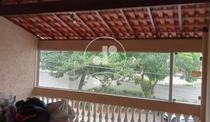 Imperdível Casa à Venda em Santo André-SP, Bairro Campestre, 3 Quartos, 1 Suíte, 2 Salas, 3 Banheiros, 2 Vagas, 208 m²