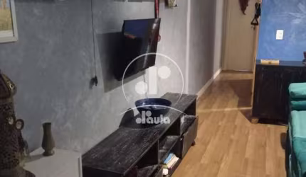 Imperdível! Apartamento à venda em Santo André-SP, Vila Valparaíso, 2 quartos, 1 sala, 1 banheiro, 1 vaga, 42m². Venha conferir!