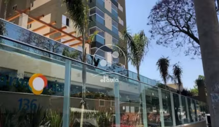 Vila Assunção. Apartamento com 63m2. 1 suíte ( original 2 quartos, reverfsível), 2 vagas. Lazer completo.