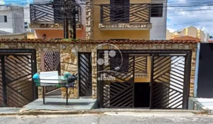 Apartamento Sem Condominio, na Vila Curuça, Santo André, com 90m2, 03 quartos, sendo 01 suíte, Sala, Cozinha, Banheiro Social e 02 Vagas de Garagem. E