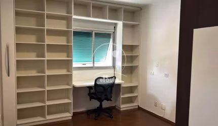 Apartamento a venda com 135m², 3 dormitórios, 1 suíte, 3 banheiros, 2 vagas, no Bairro Jardim, Santo André/SP.