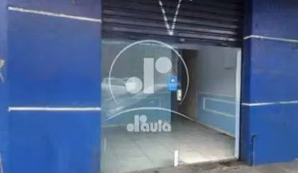 Salão comercial disponível para locação na Vila Alzira em Santo André.