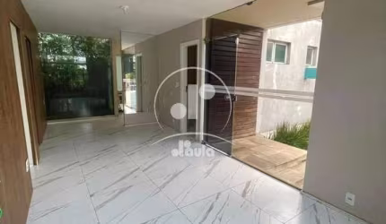 Ponto comercial a venda com 250m², 6 salas, 2 banheiros, 4 vagas, em São Caetano Do Sul.