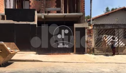 Cobertura de 86 m² à venda em Santo André-SP, bairro Utinga: 2 quartos, 1 sala, 2 banheiros e 1 vaga de garagem