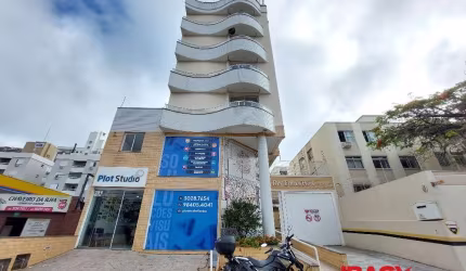 Apartamento com 2 quartos para alugar na Rua João Pio Duarte Silva, 264, Córrego Grande, Florianópolis por R$ 3.300